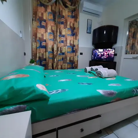 Lejlighed Lovely Appartament 1-4 Gjm Tirana