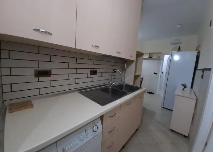 Appartement Lovely Appartament 1-4 Gjm Tirana